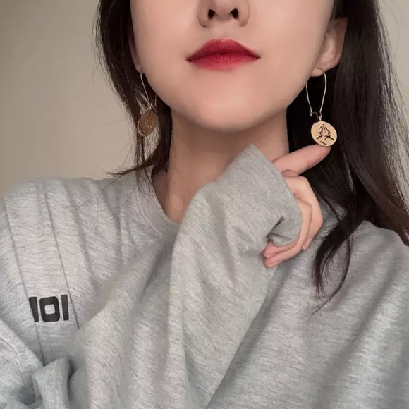 The Myra - Silhouette Round Drop Earrings - Picture 2 of 7